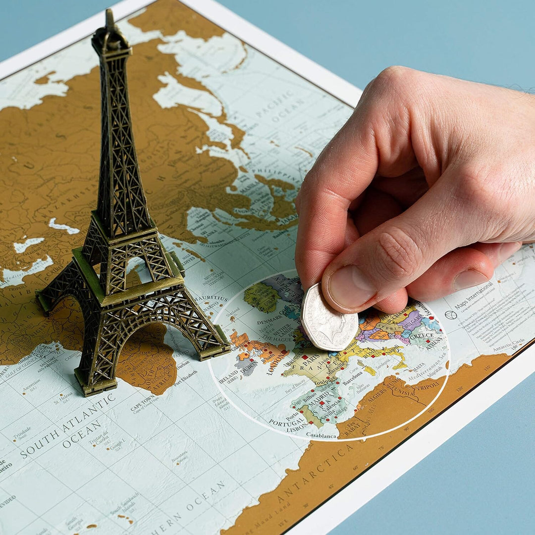 Carte du monde à gratter (en anglais) - Spécial voyageur (42 x 30 cm) | Maps International accessoire de voyage Maps International 