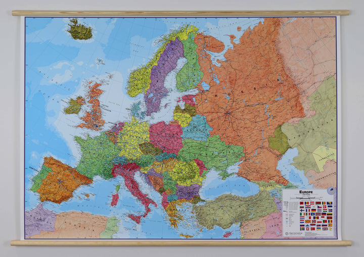 Carte murale plastifiée avec lattes de maintien en bois - Europe politique (en anglais) - 165 x 120 cm | Maps International carte murale hors dimensions Maps International 