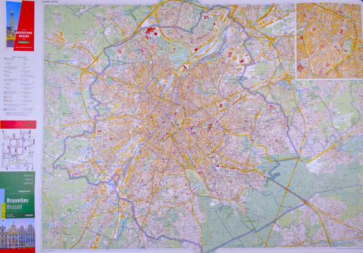 Poster - Plan de Bruxelles (138 x 96 cm) | Freytag & Berndt carte murale petit tube Freytag & Berndt 