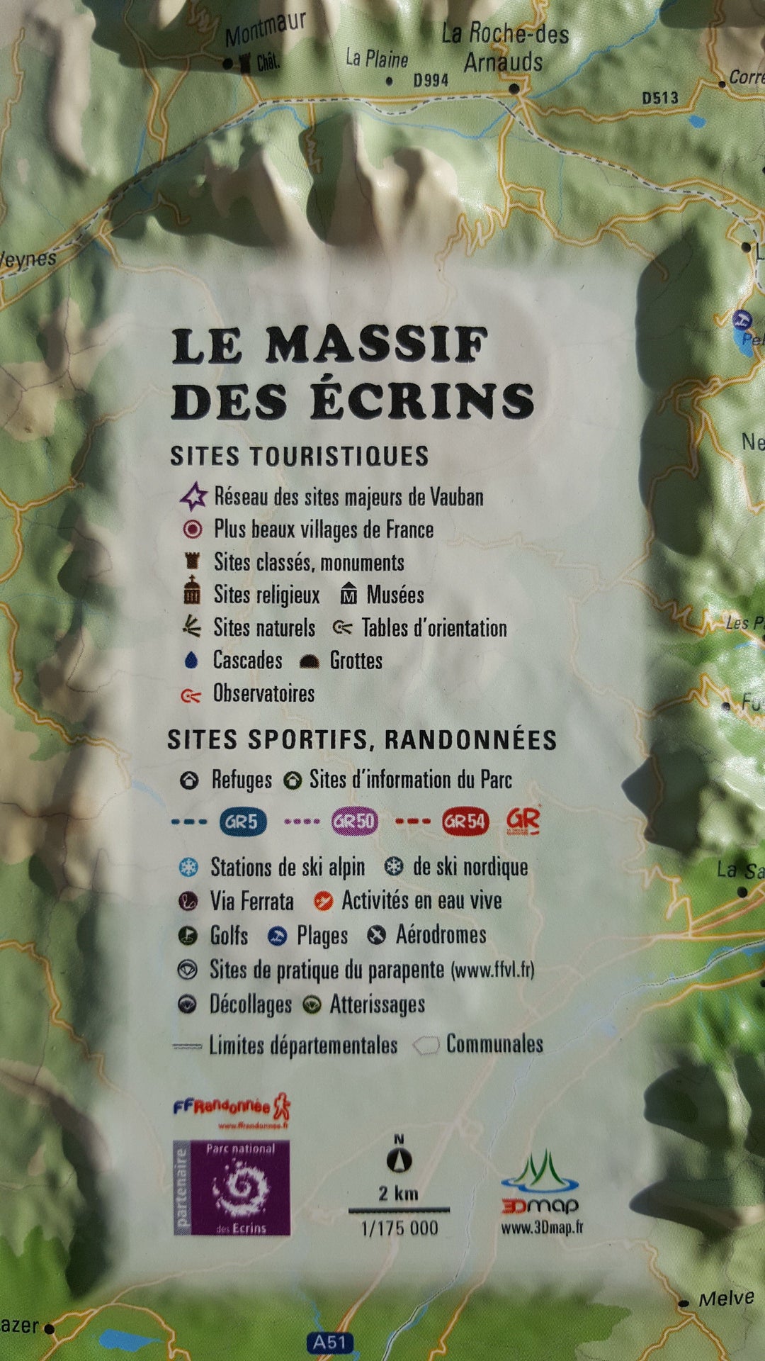 Carte murale en relief - Le Parc National des Ecrins - 41 cm x 61 cm | 3D Map carte relief 3D Map 