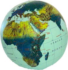 Globe gonflable de 40 cm - Monde physique (en anglais) | ITM globe ITM 